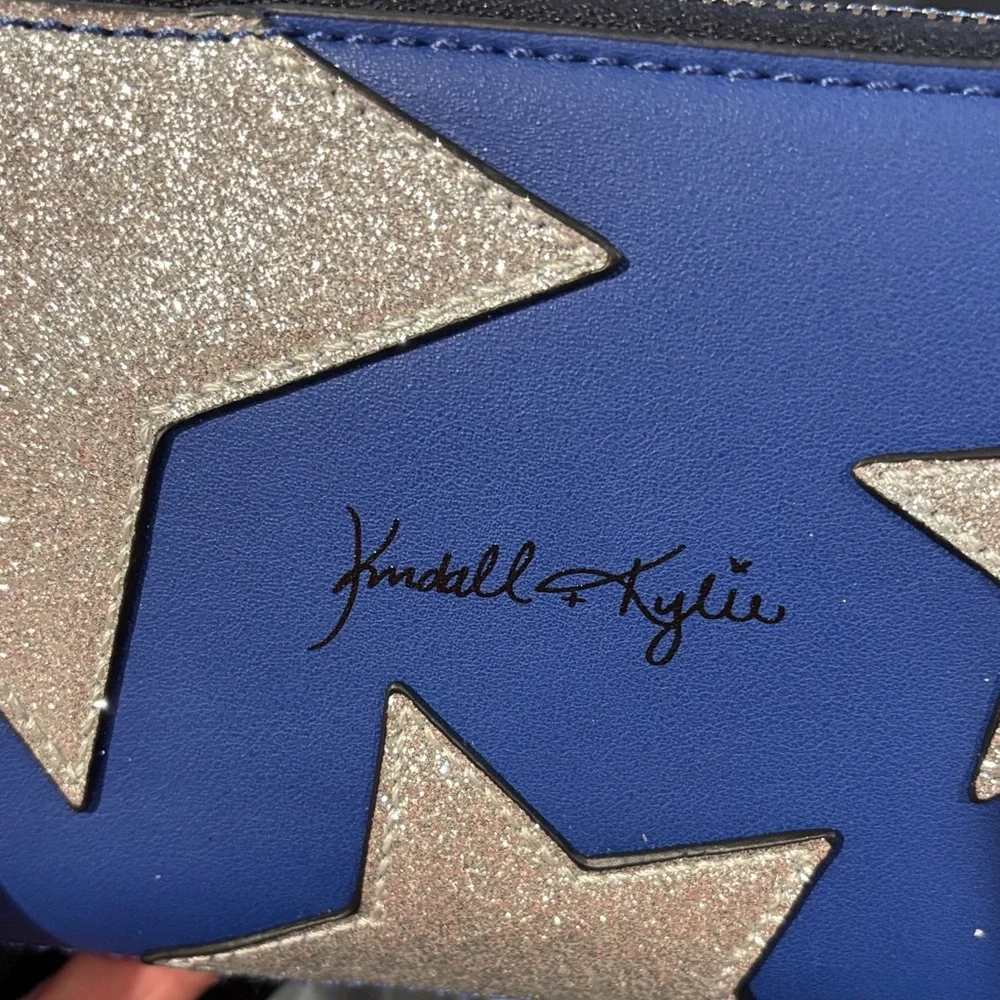 Kendall + Kylie NWT Blue Glitter Star Zip Around Wallet Wristlet Phone Organizer